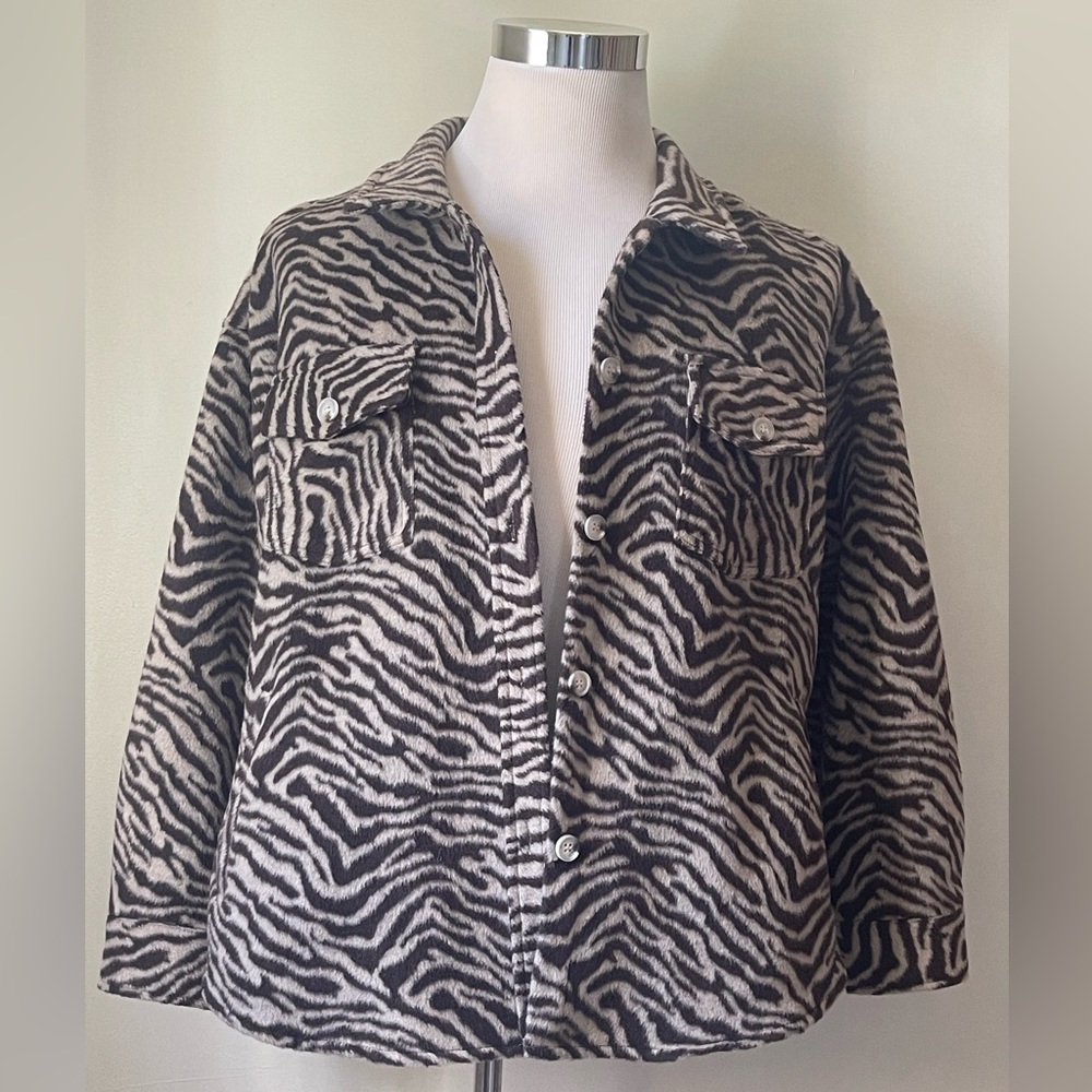 le lis collection animal print trucker jacket